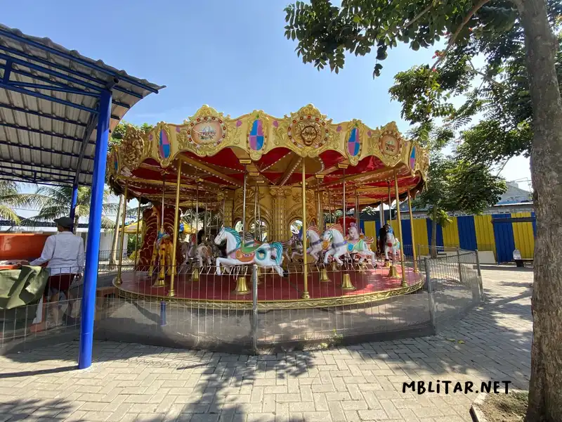 Carousel  di Blitar Park